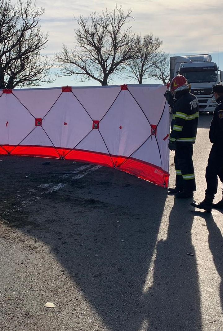 Mama fetiței care s-a stins din viață în accidentul de lângă Oradea a murit în ziua înmormântării fiicei sale 736102