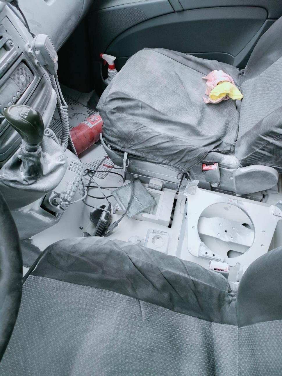 O ambulanță a luat foc în mers, în Suceava, luni dimineaţă 736151