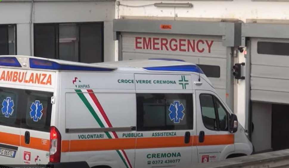 Copil român născut în ambulanţă, după ce medicii au trimis mama acasă pentru că avea dureri de burtă