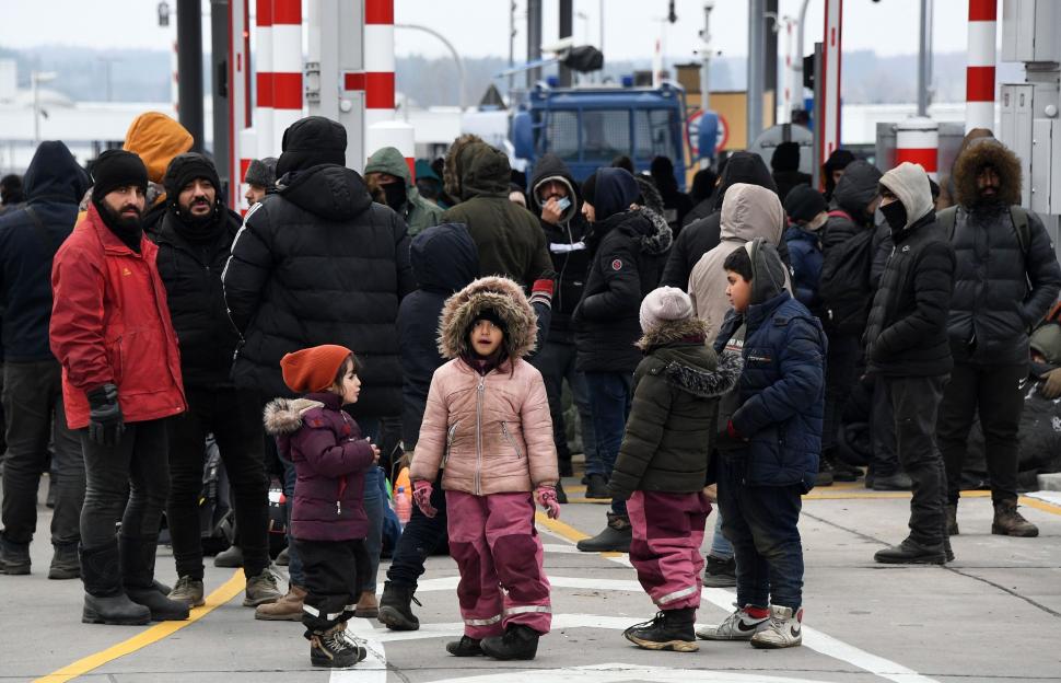 Avertisment sumbru pentru Europa: criza migranților va dura luni sau ani. Record de intrări ilegale în Germania 736649