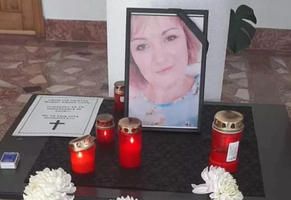 O profesoară din Iași în vârstă de 40 de ani a murit de COVID: "Să te odihneşti în pace, scumpă Oana, să ne fii lumină"