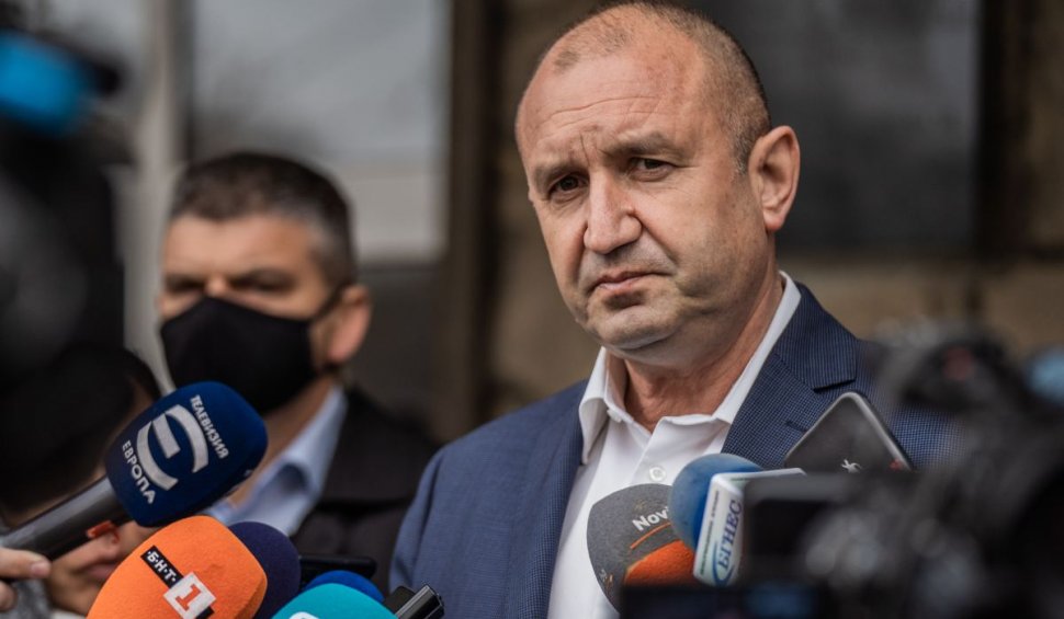 Bulgarii și-au ales președintele. Exit-poll: Rumen Radev a câștigat alegerile cu peste 60% din voturi