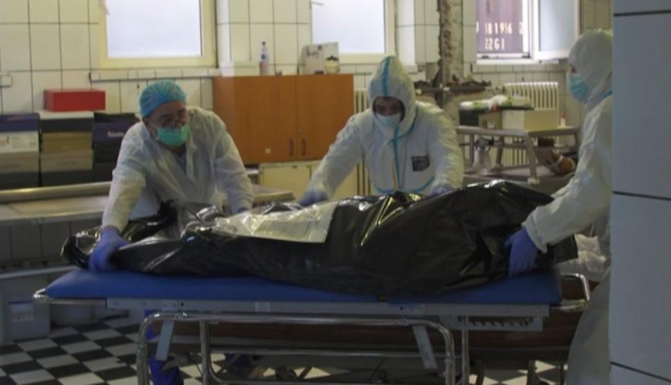 Diana Șoșoacă și preoții anti-vaccin au ajuns la CNN. Rețeaua TV a trimis o echipă să relateze dezastrul COVID din România 737457