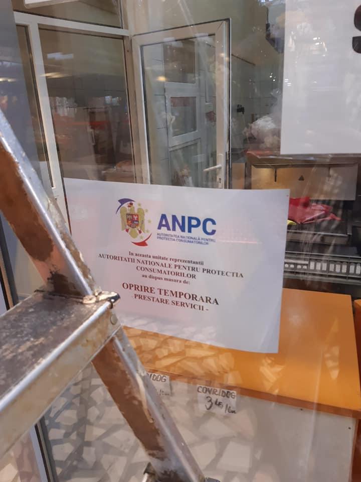 Mizerie, mucegai și gândaci în mai multe piețe din București. Amenzi de peste 135.000 de lei, un magazin și o piață închise de ANPC 737474