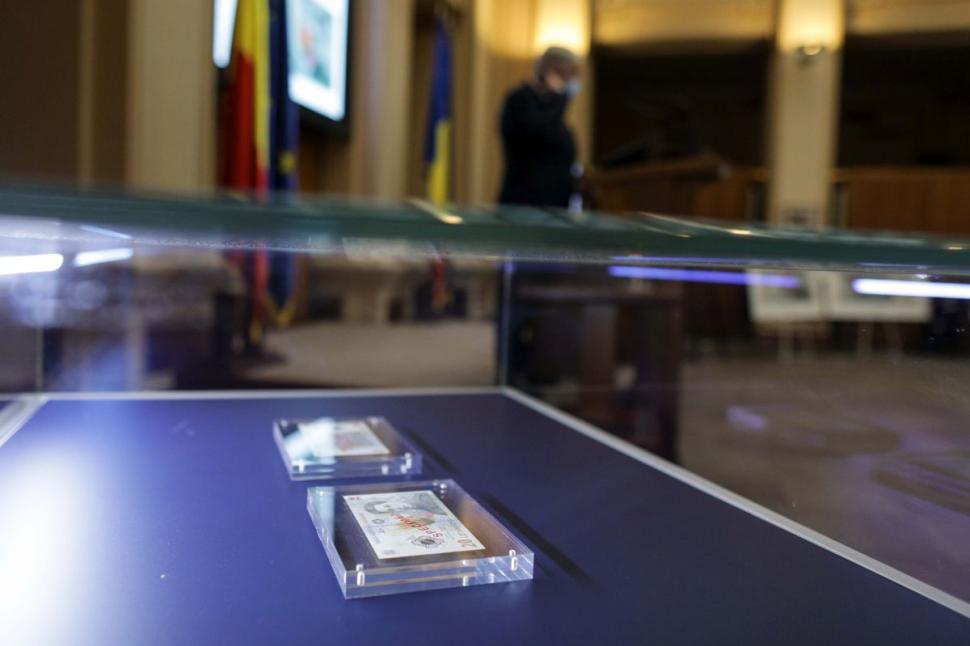 Cum arată bancnota de 20 de lei, care va intra în circulație începând de la 1 decembrie 738238