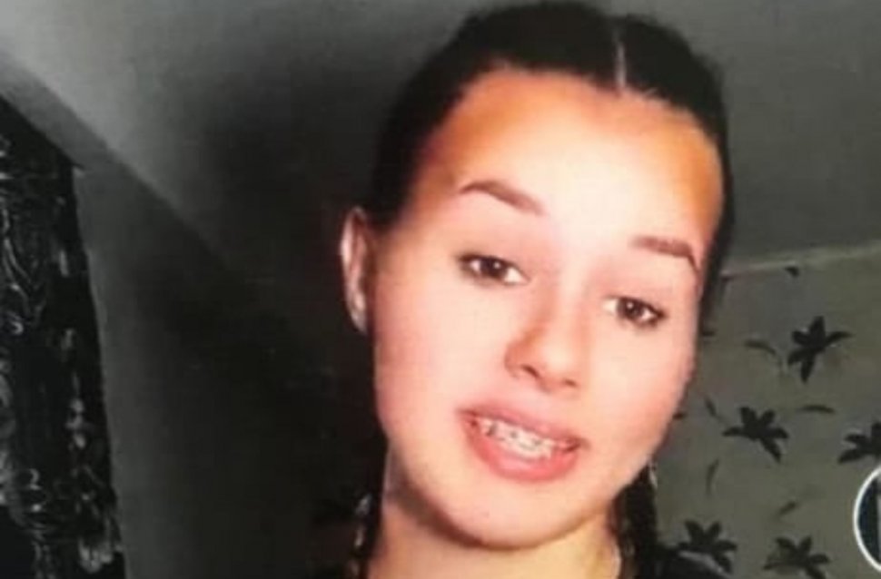 O fată de 15 ani, din Otopeni, a dispărut la scurt timp după ce tatăl ei a lăsat-o în drum spre şcoală