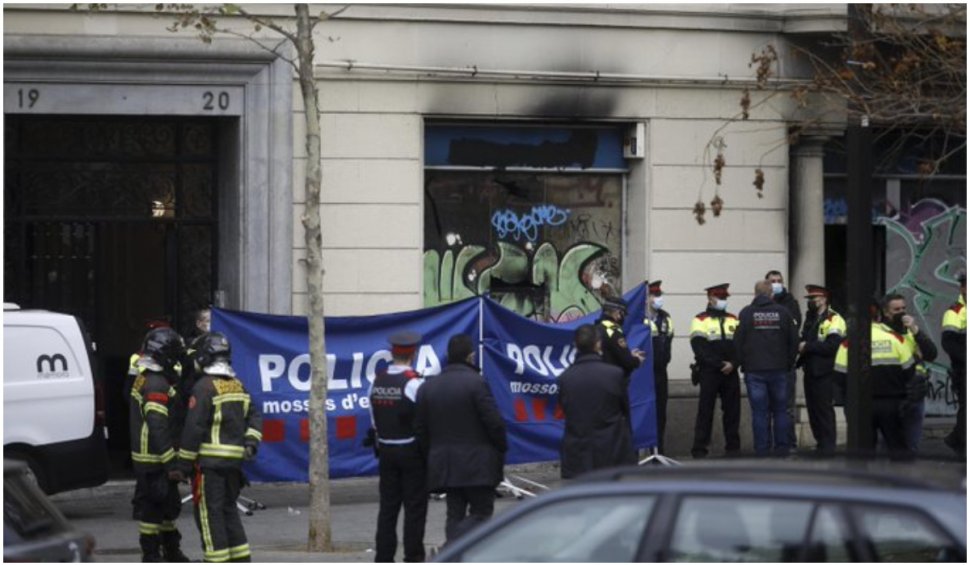 Români morţi într-un incendiu devastator, în fostul sediu al unei bănci din Barcelona