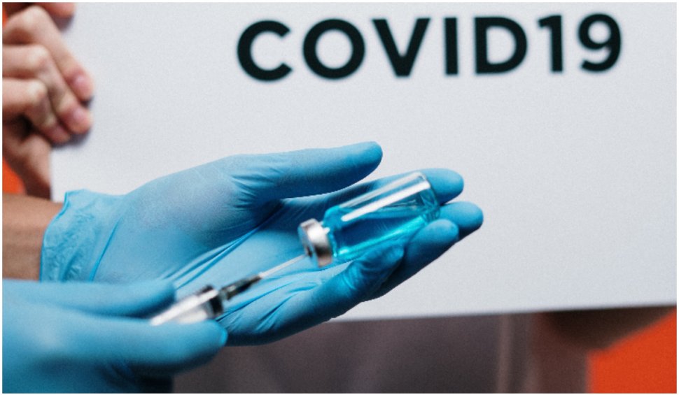 Vaccinurile COVID-19 nu modifică ADN-ul. Cum funcționează ele, de fapt