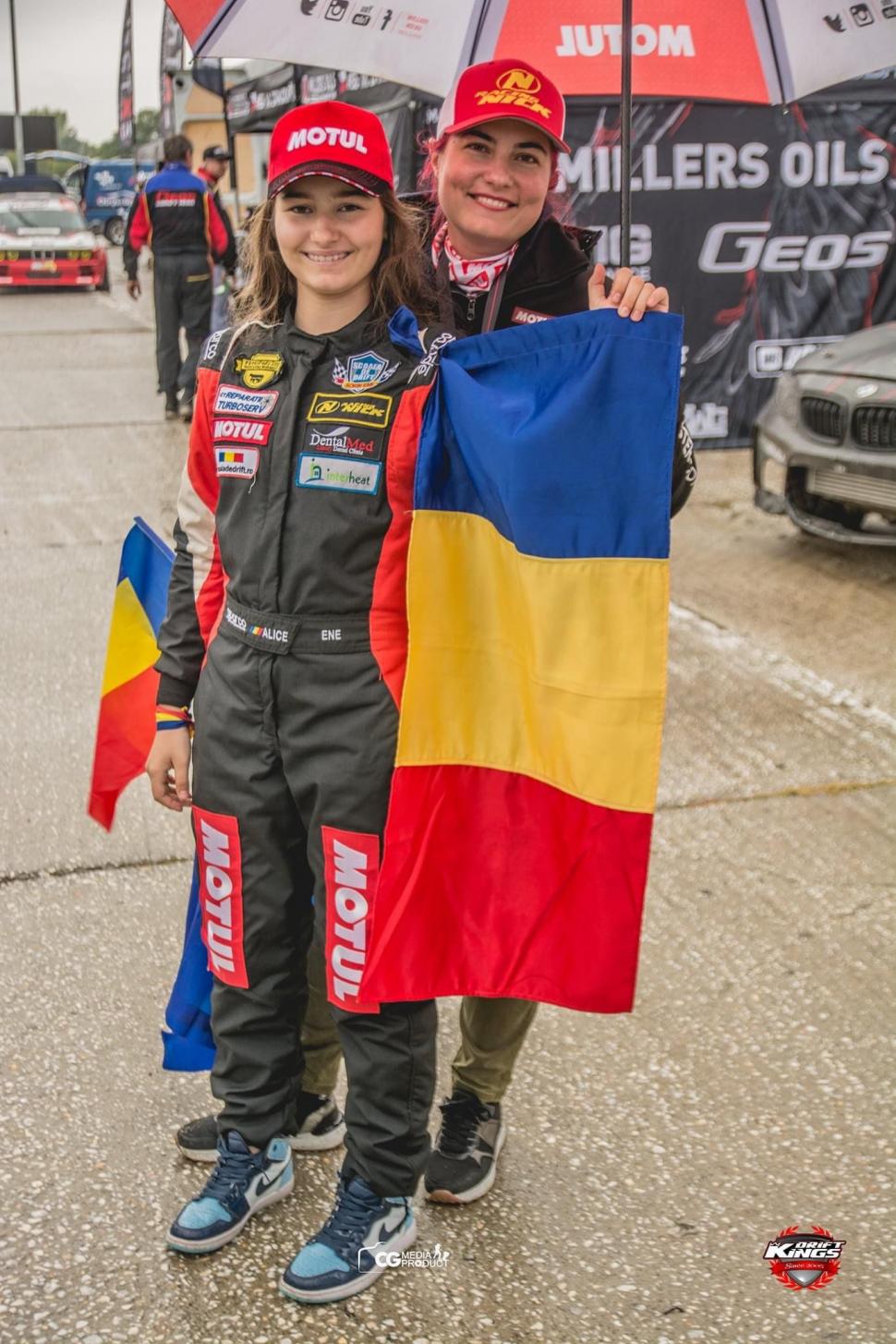 Alice Ene în Ţara Drifturilor. La 14 ani este cel mai tânăr pilot femeie ajunsă campioana Europei   738973