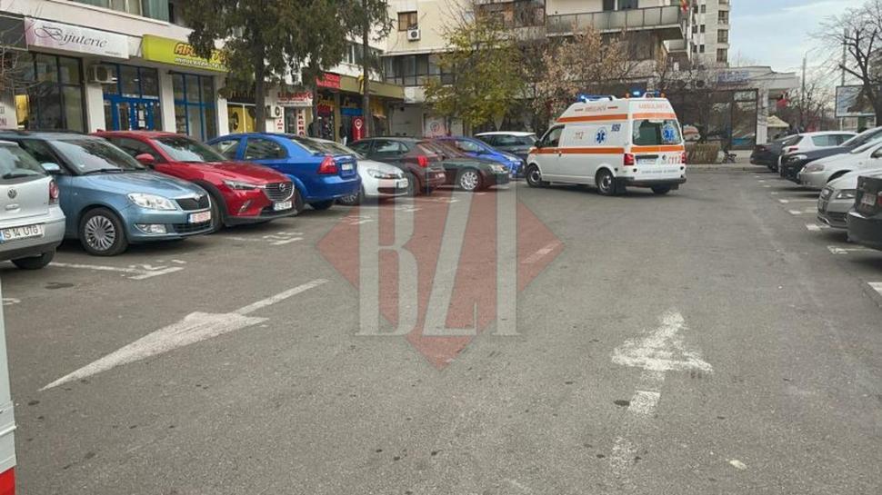 Un copil din Iaşi a rămas blocat în maşină. Părinţii au chemat pompierii 739119