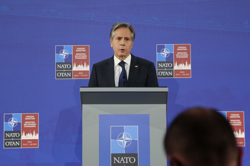 Avertisment NATO și SUA: Rusia va plăti un preţ mare pentru orice nouă agresiune militară împotriva Ucrainei