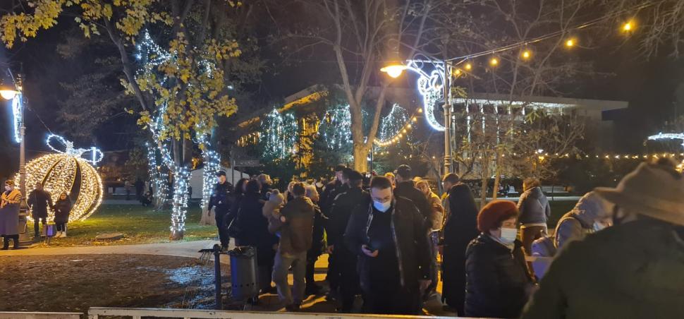 Scandal la Târgul de Crăciun din Constanța. Au intervenit forțele de ordine  739309