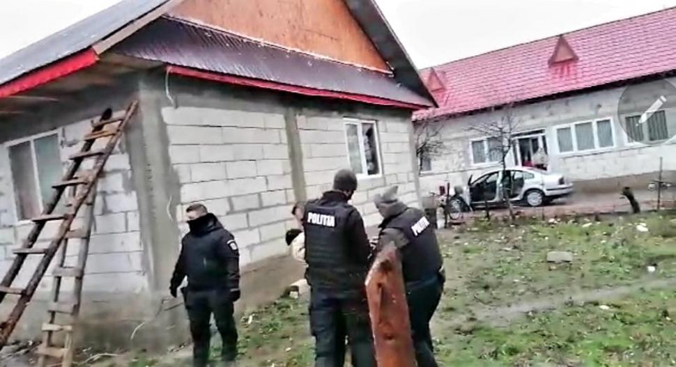 Deţinutul evadat din Penitenciarul Găeşti a fost prins de poliţişti 739934