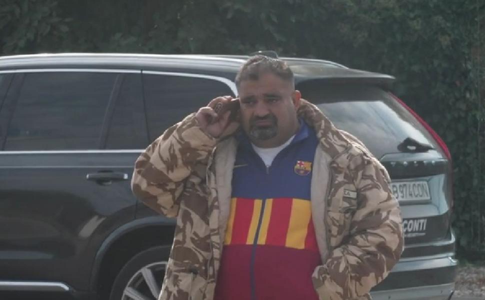 BBC a luat urma deșeurilor arse care îi sufocă pe bucureșteni. Jurnaliștii au aflat că Marea Britanie își aruncă gunoiul în România 740019