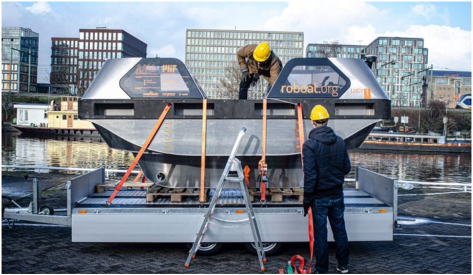 Barca robotizată, testată pe canalele din Amsterdam