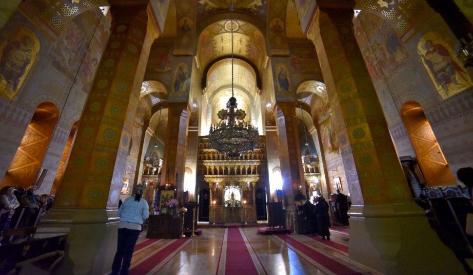 Peste 300 de biserici din România, fără autorizația de securitate la incendiu