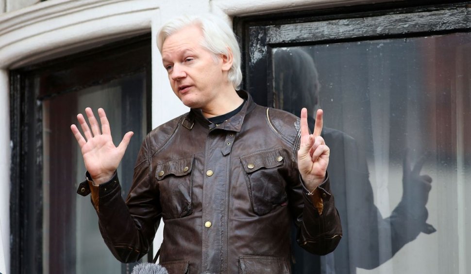Julian Assange a suferit un accident vascular cerebral în prima zi a apelului la Înalta Curte