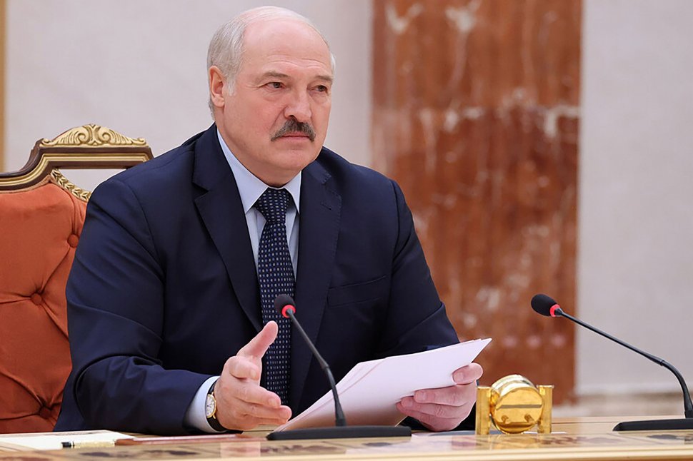 Lukașenko amenință din nou că taie gazul în Europa, după ce a fost pus la punct de Putin