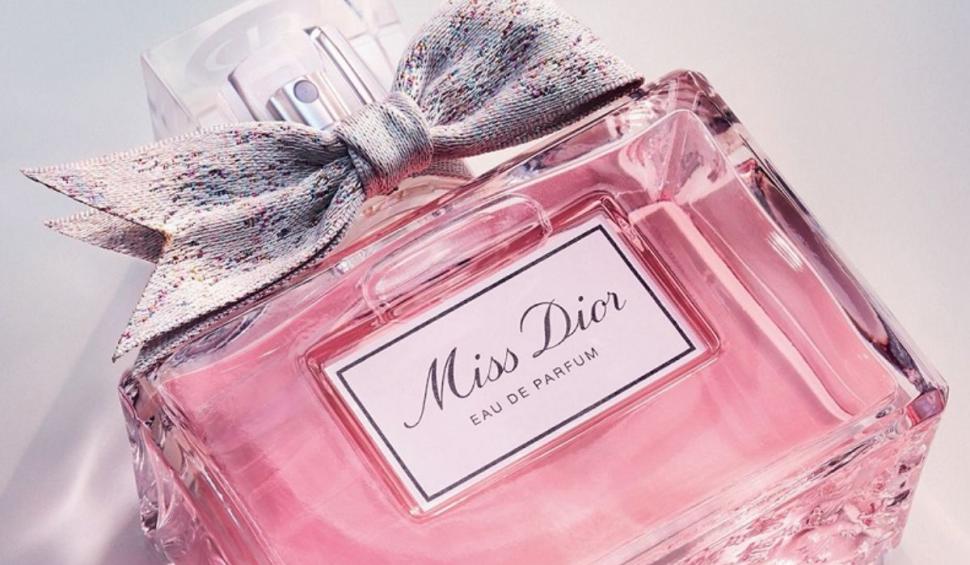 Cadouri de lux 2021 – Care sunt cele mai populare cadouri de Crăciun pentru femei 740863