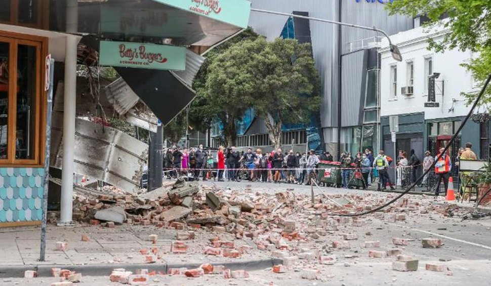 Cutremur cu magnitudinea 7,4 în Indonezia