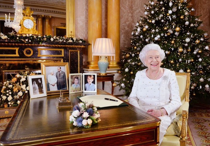 Prânzul famililiei regale britanice de dinaninte de Crăciun, anulat de Regina Elisabeta, ca măsură de precauție COVID-19