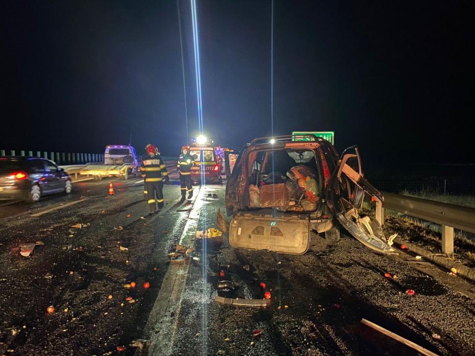 Șase mașini, dintre care trei TIR-uri, implicate înt-un accident pe autostrada Sebeș-Deva 742340