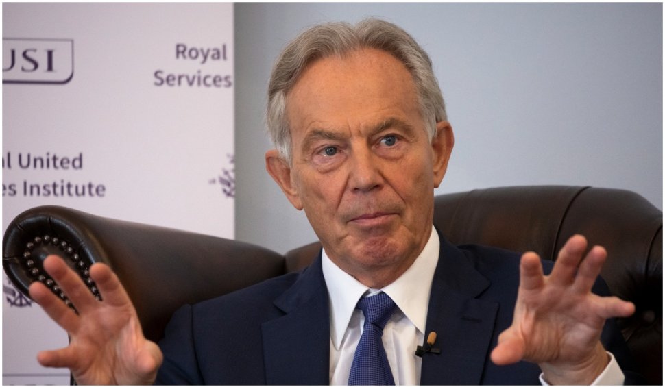 Tony Blair: "Dacă în aceste momente nu eşti vaccinat, înseamnă că ești de-a dreptul idiot"