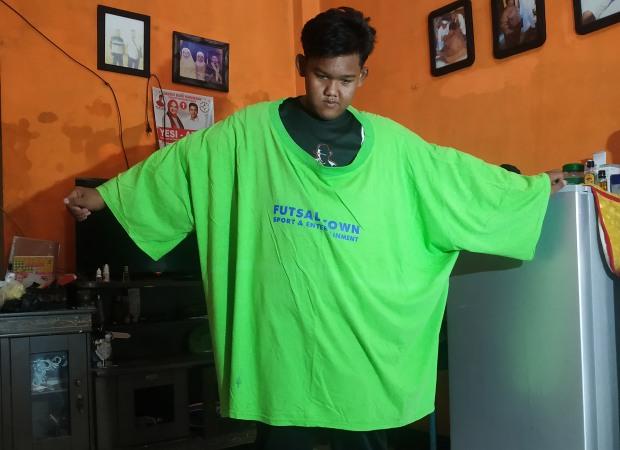 Cel mai gras băiat din lume, de nerecunoscut, după ce a slăbit peste 100 kg. La 10 ani cântărea 190 kg 742477