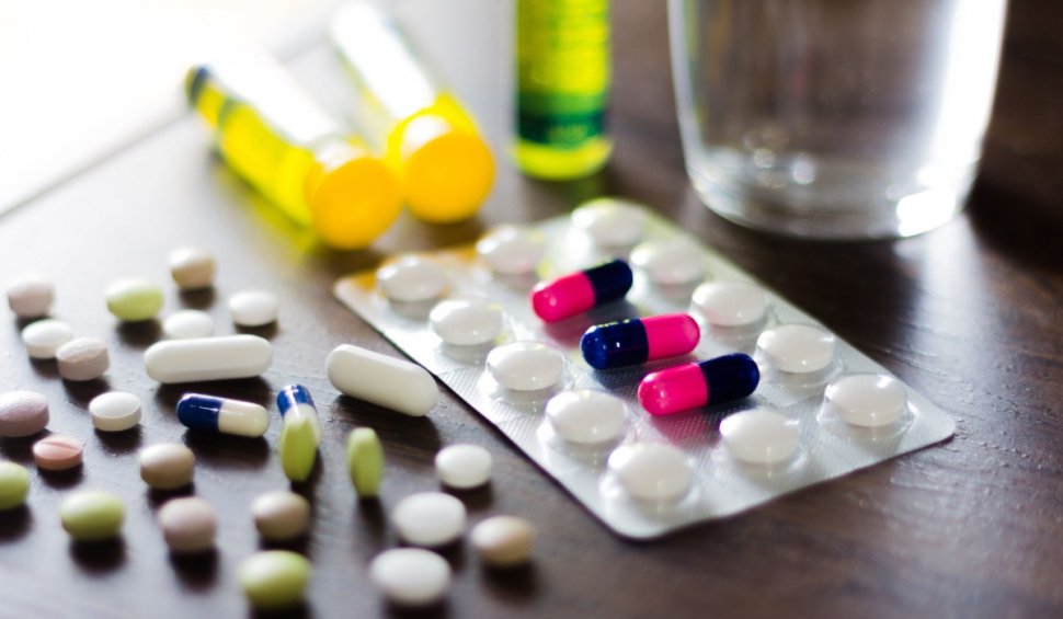 Israel a autorizat de urgenţă pastila anti COVID-19 produsa de Pfizer