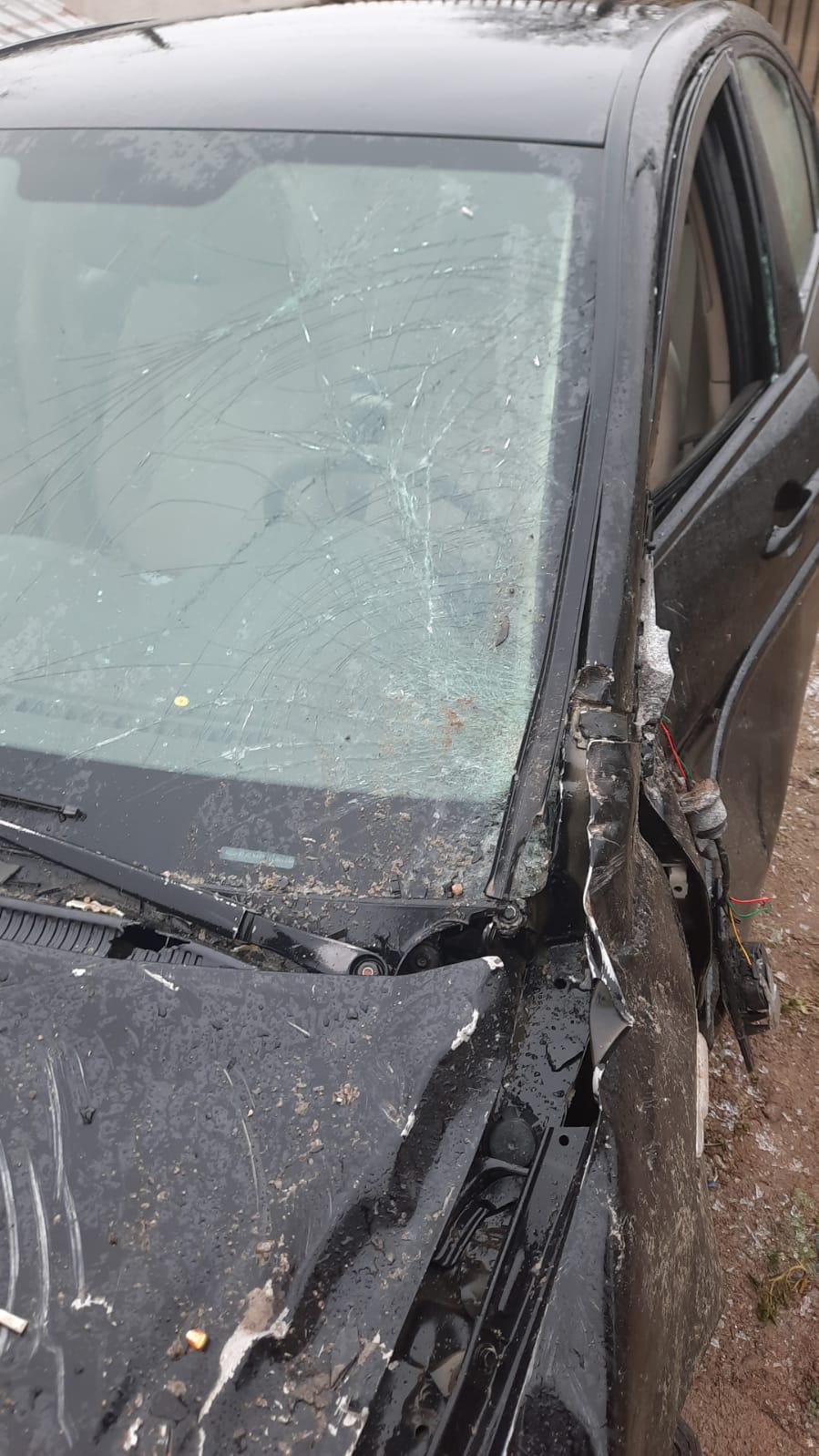 Polițist bătut în fața casei de rudele unei femei care a i-a distrus mașina, în Dâmbovița 742786