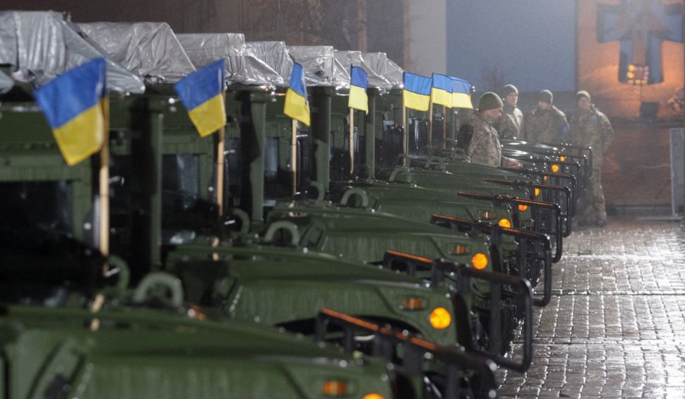 Mii de ucraineni se înscriu în programe de antrenament militar pentru a se pregăti de o invazie a Rusiei