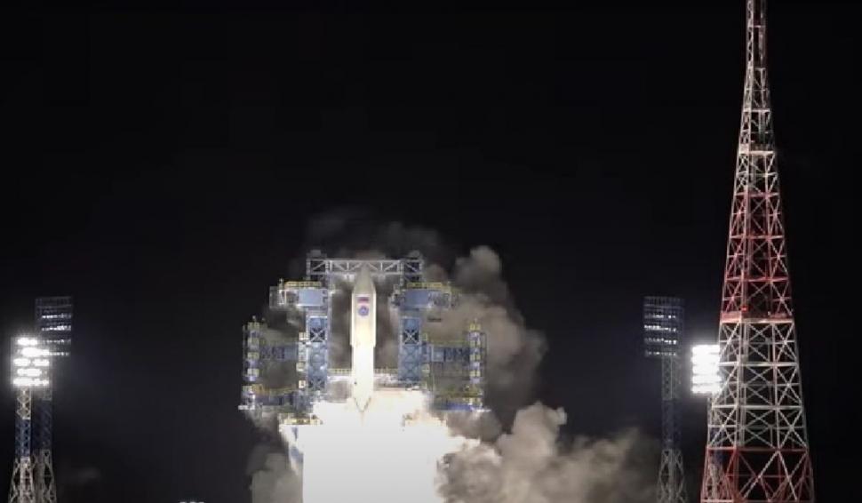 Rusia și-a lansat racheta Angara, de ultimă generație, cu care vrea să revină în topul cursei spațiale 742892