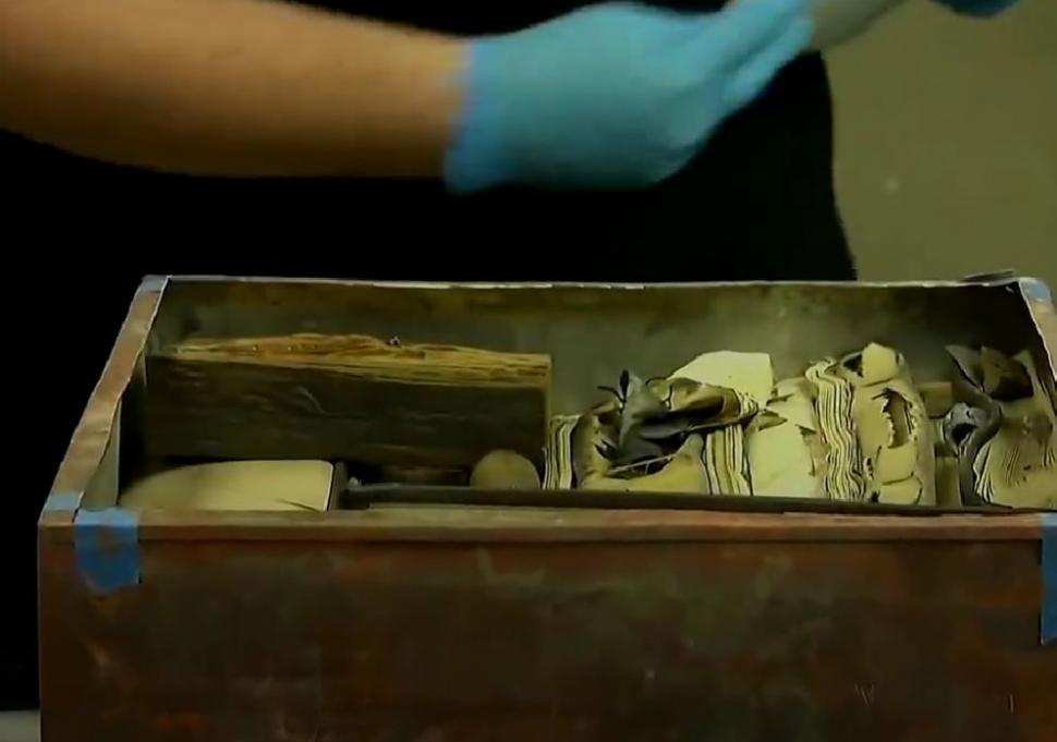 O "capsulă a timpului" din epoca Războiului de Secesiune a fost găsită în SUA. Surpriza din cutie 743038