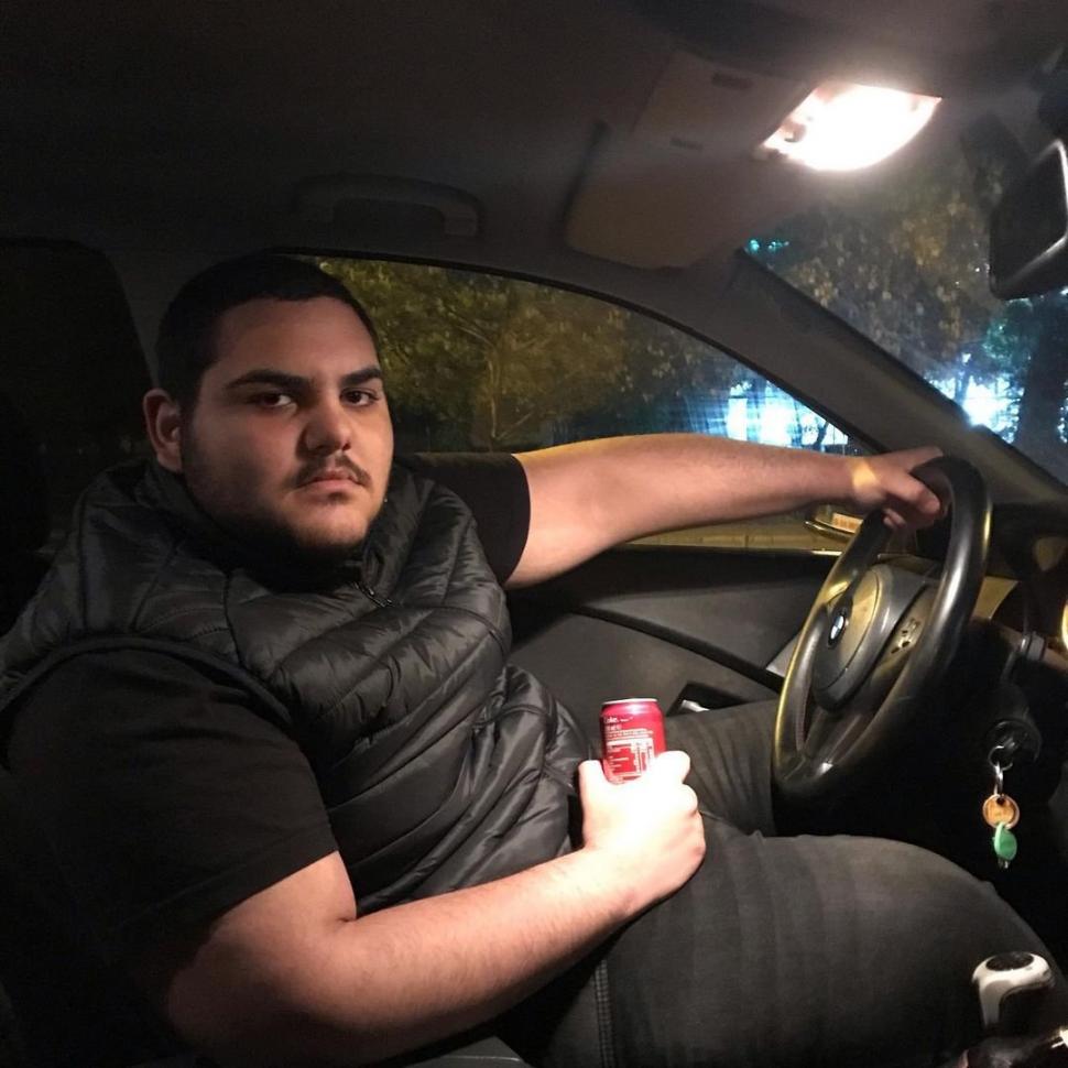 Alberto Grasu, unul dintre tinerii care au participat la petrecerea de Revelion în care a fost distrusă o vilă din București 743794