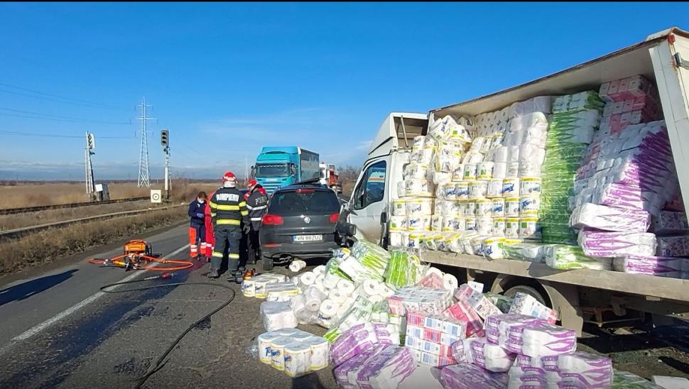 Tată şi fiică din Focşani, morţi într-un cumplit accident în Buzău, în drum spre aeroport: "Au plătit cu viaţa" 744218