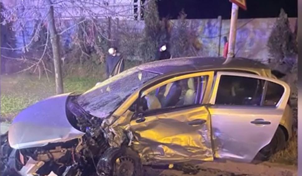 Șapte persoane dintre care trei pietoni, rănite într-un accident, în Dâmboviţa 744542