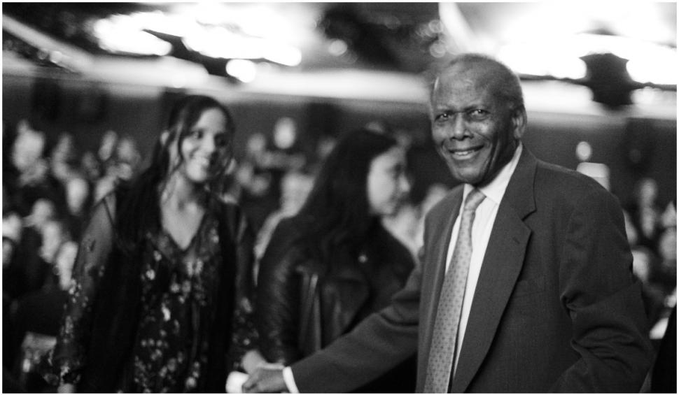 A murit Sidney Poitier, primul actor de culoare care a câștigat premiul Oscar 744484