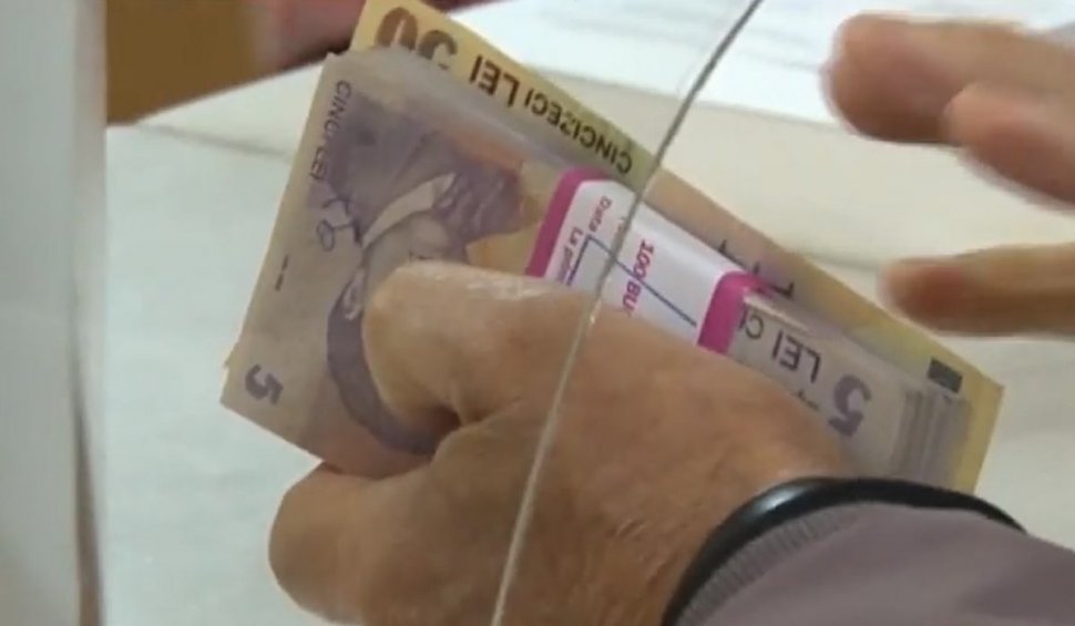 Mulți români nu își retrag banii de pensie privată. Analist fiscal: ”Cetățeanul trebuie să se informeze cum poate obține acei bani”