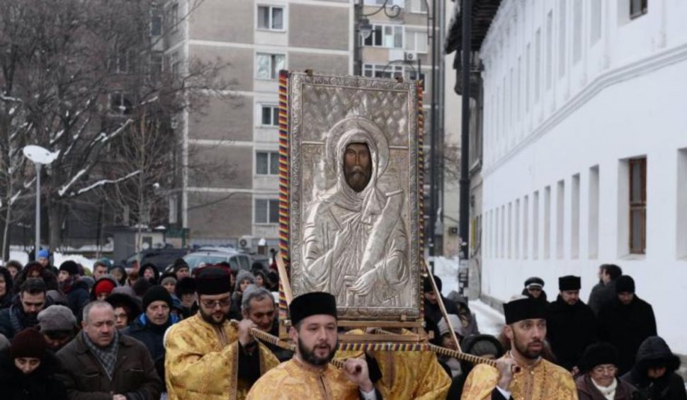 Tradiţii şi obiceiuri de Sfântul Antonie cel Mare. Ce trebuie să facă astăzi, 17 ianuarie, fetele necăsătorite