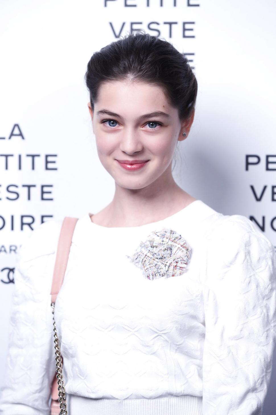 Cea mai bună actriţă din Franţa este o româncă din Dărmăneşti, Bacău. Anamaria Vartolomei are doar 22 de ani 746371