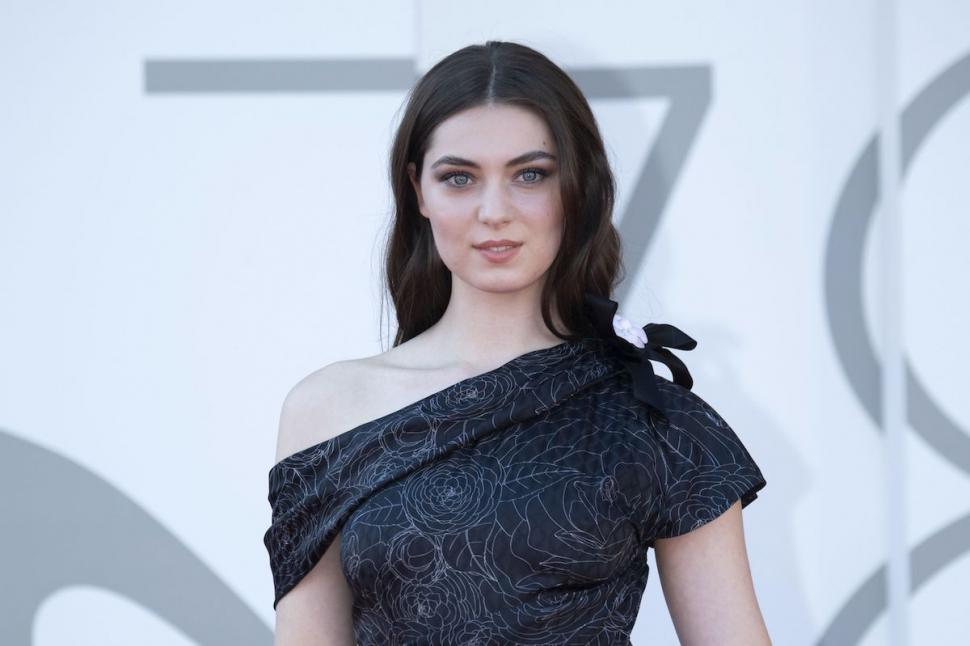 Cea mai bună actriţă din Franţa este o româncă din Dărmăneşti, Bacău. Anamaria Vartolomei are doar 22 de ani 746374