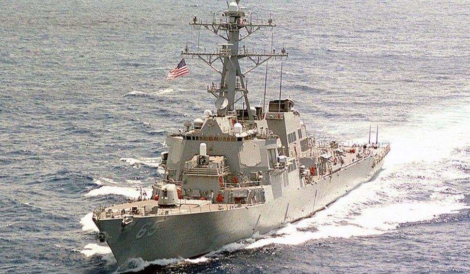 Beijingul anunță că a alungat o navă de război americană din Marea Chinei de Sud