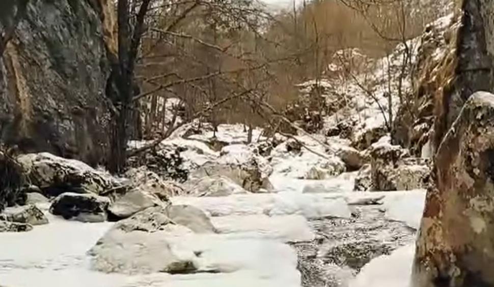 Imagini de basm surprinse în Cheile Râmeţului, micul canion din Munții Apuseni 747005