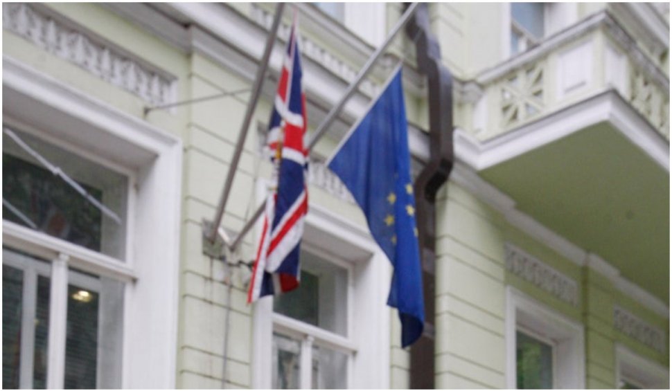 Marea Britanie a început evacuarea personalului de la ambasada din Kiev