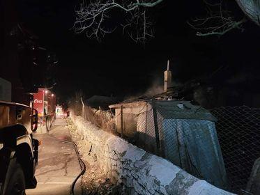 Un preot a murit într-un incendiu, la Constanţa. Focul ar fi fost pus intenţionat 747130