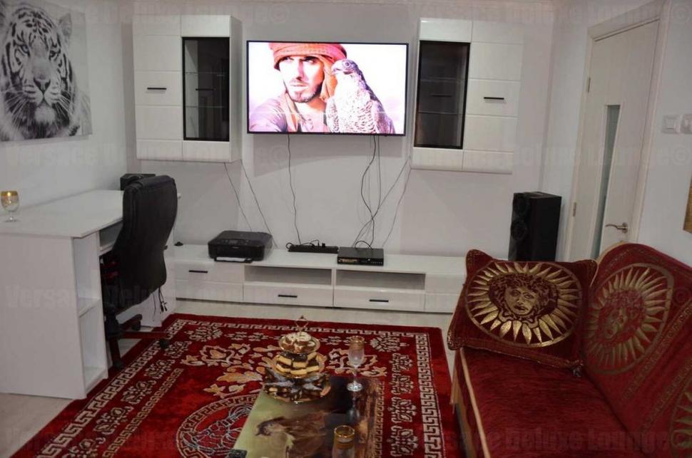 Apartament Versace în Iași, chirie de 700 de euro: "Cel mai frumos apartament din Iași în care poți locui" 747393