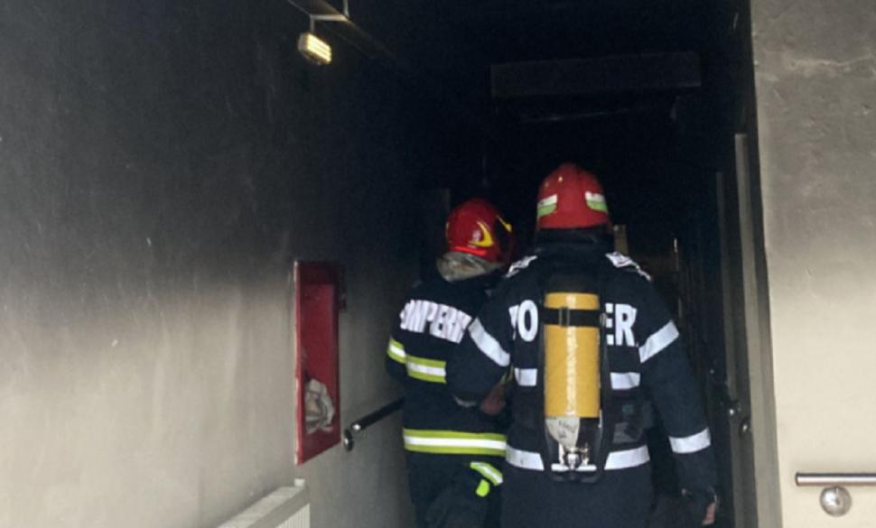Incendiu la un cămin pentru bătrâni din Alba. Zeci de vârstnici au fost evacuaţi 747438