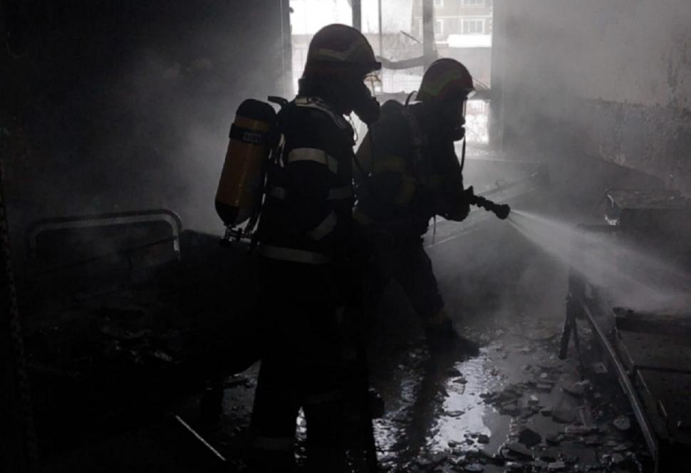 Incendiu la un cămin pentru bătrâni din Alba. Zeci de vârstnici au fost evacuaţi 747440