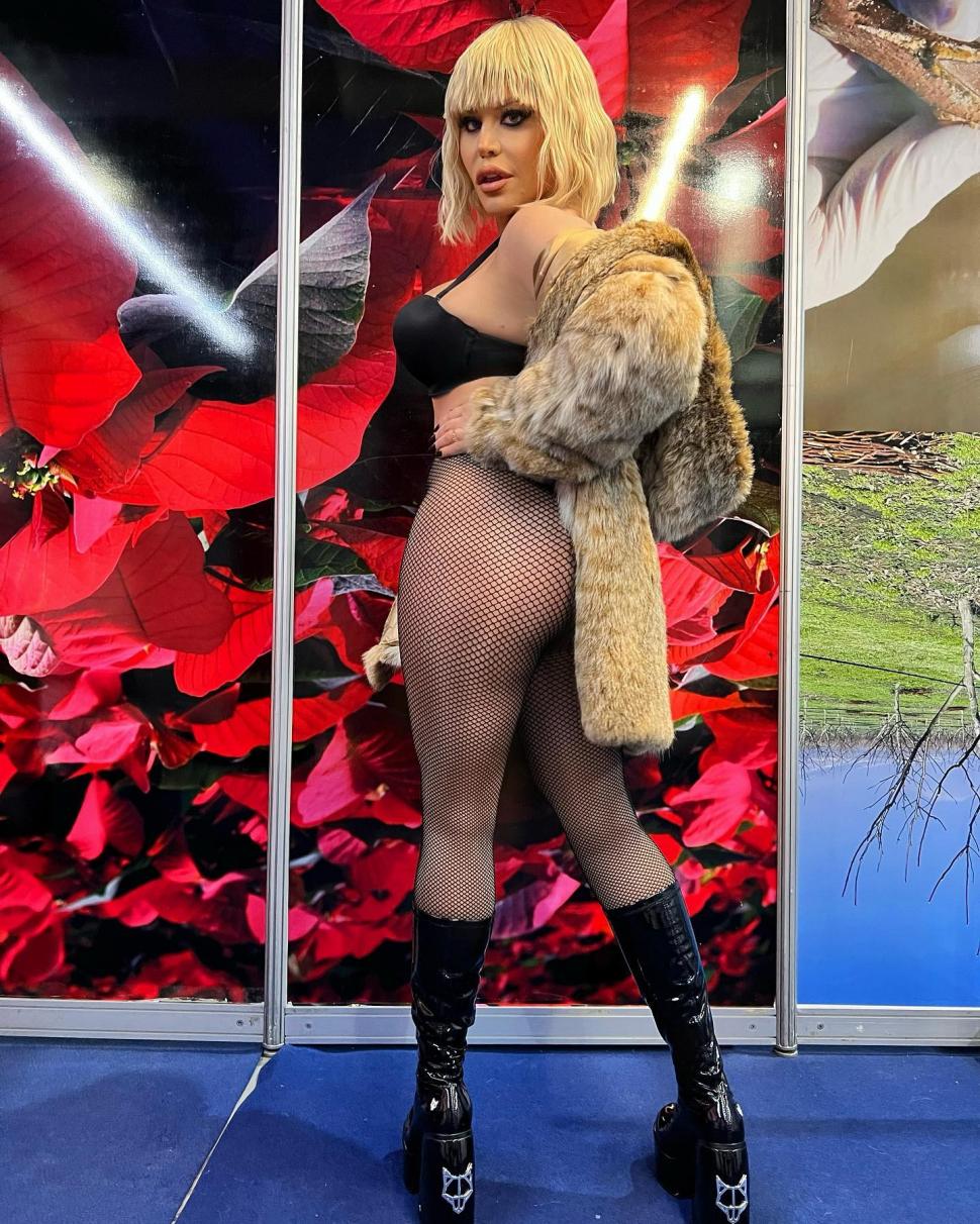 Dana Budeanu despre Loredana Groza: ”N-ai voie să îți pozezi părțile intime și să le pui pe Instagram”  747518