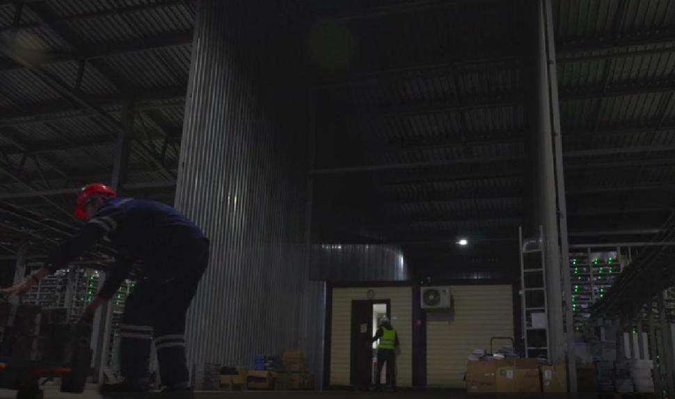 Misterele minei de criptomonede din Kazahstan. "Când vin la muncă, aud sunetul banilor!" 748080